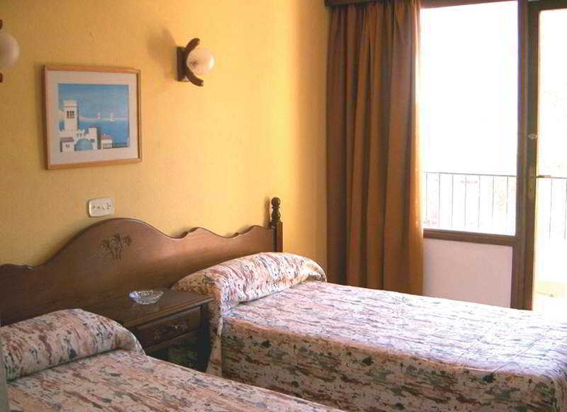 Hostel Elegance Playa Arenal III El Arenal  Exteriér fotografie